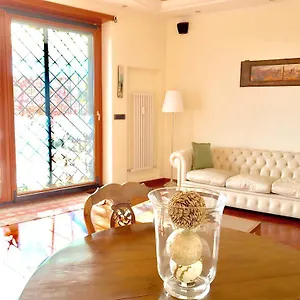 https://roma-suite-balduina.it-romehotels.com